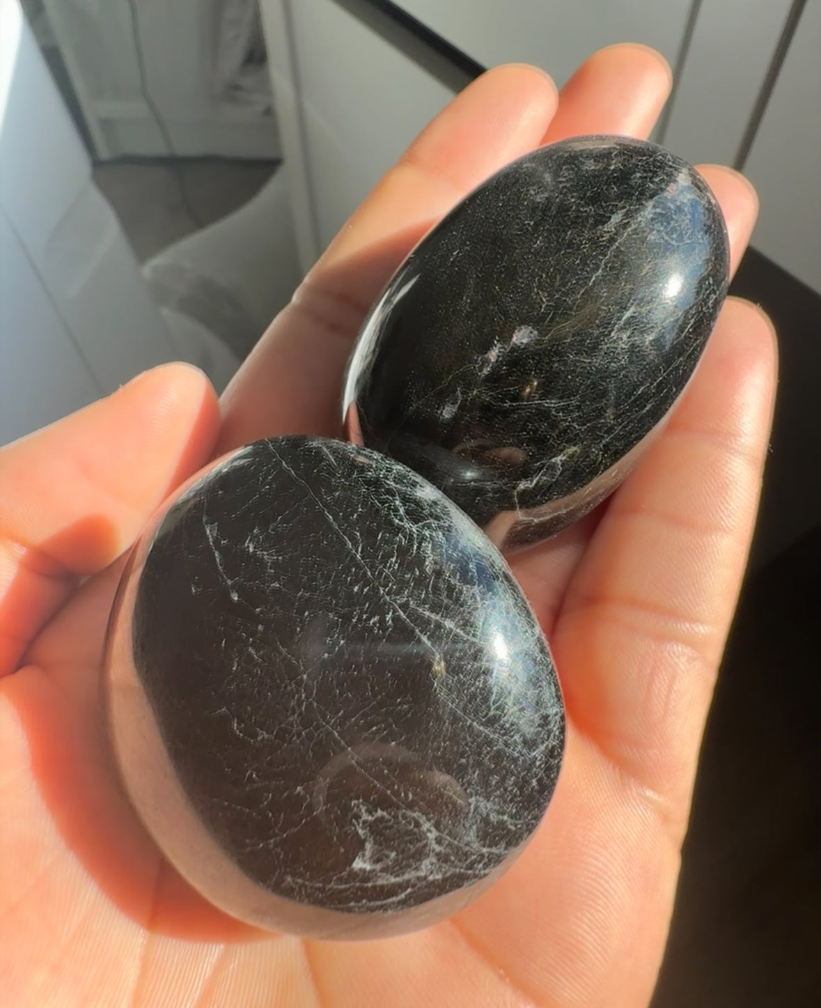 Black Tourmaline Palmstone