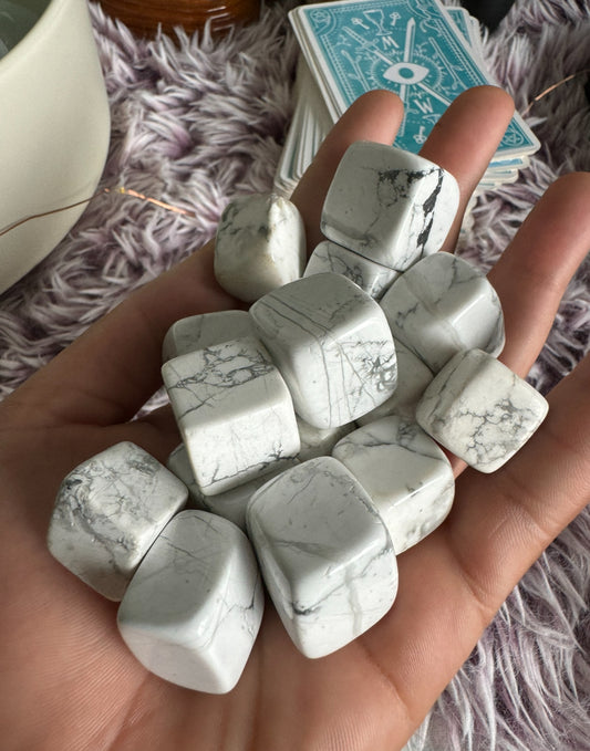 Howlite Cube