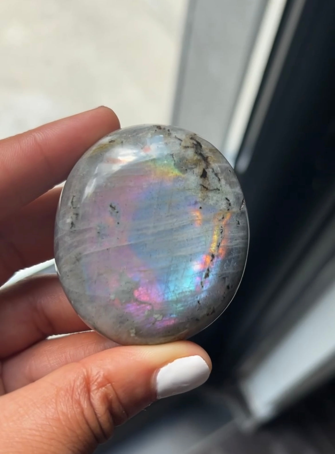 Labradorite Palmstone